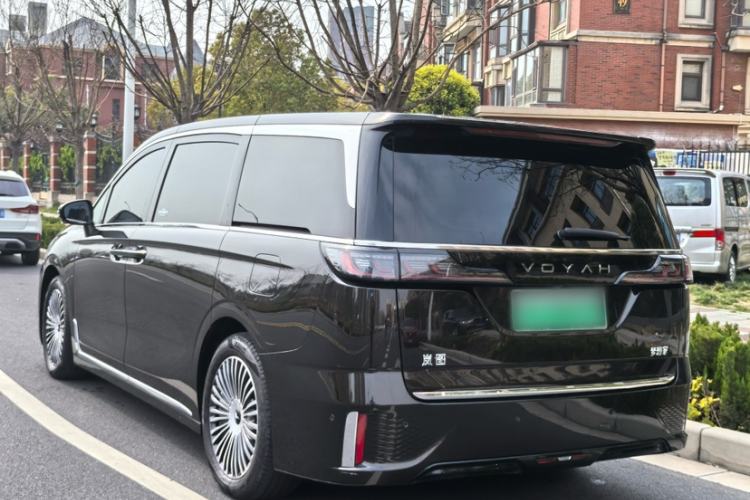 Used VOYAH Dream 2025 PHEV Four-Wheel-Drive Flagship Kunpeng Edition Exterior 4