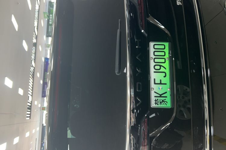 Used VOYAH Dream 2025 PHEV Four-Wheel Drive Prestige Kunpeng Edition Exterior 4