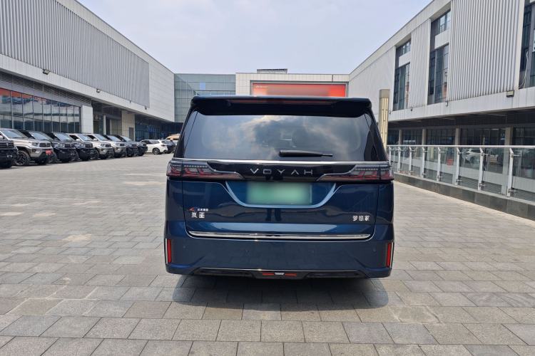 Used VOYAH Dream 2025 PHEV Four-Wheel Drive Prestige Kunpeng Edition Exterior 5