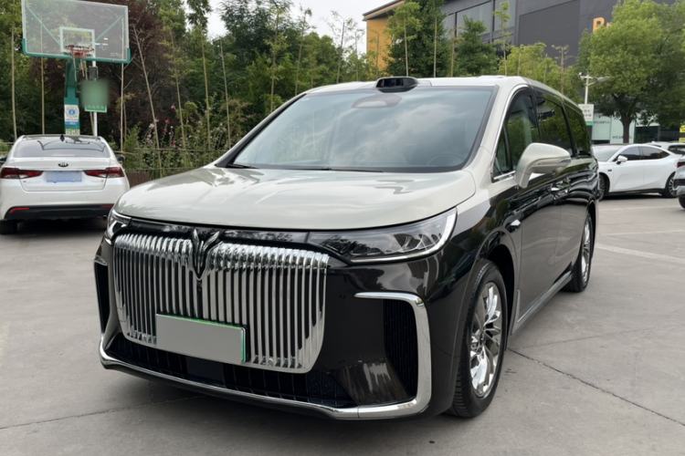 Used VOYAH Dream 2025 EV Four-Wheel-Drive Flagship Qiankun Version Exterior 6