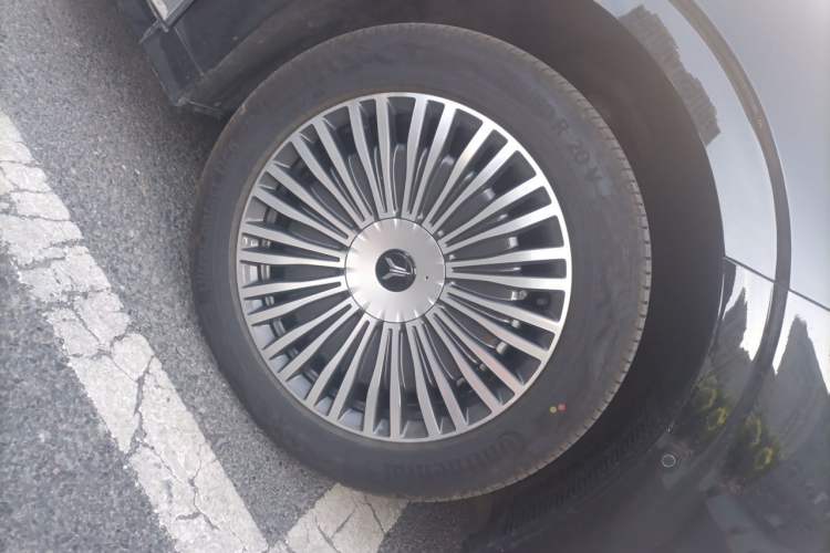 Used VOYAH Dream 2025 PHEV Four-Wheel Drive Excellence Kunpeng Edition Exterior 7