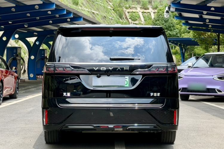 Used VOYAH Dream 2025 PHEV Four-Wheel Drive Prestige Qiankun Edition Exterior 8