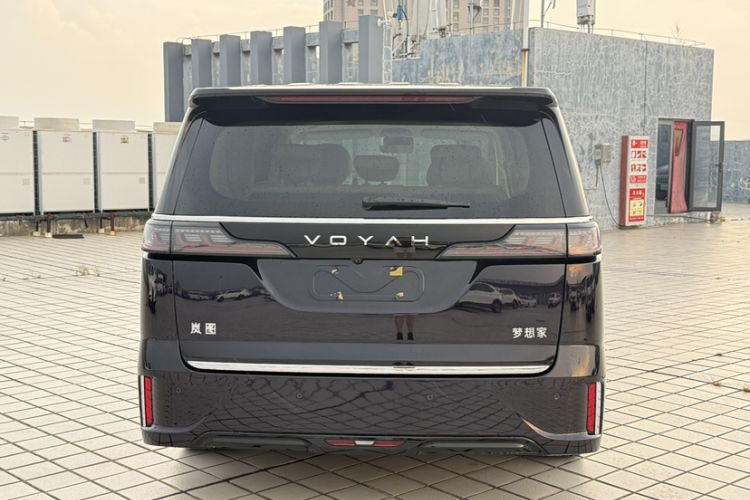 Used VOYAH Dream 2025 EV Four-Wheel Drive Flagship Kunpeng Edition Exterior 9
