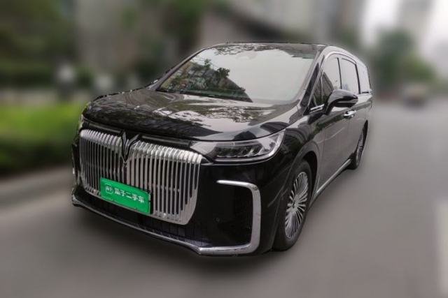 Used VOYAH Dream 2025 PHEV Four-Wheel Drive Excellence Qiankun Edition