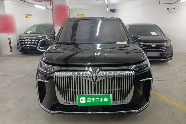 Used VOYAH Dream 2025 PHEV Four-Wheel-Drive Flagship Kunpeng Edition Front