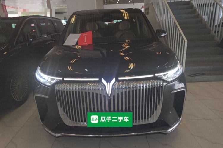 Used VOYAH Dream 2025 PHEV Four-Wheel-Drive Flagship Kunpeng Edition Front