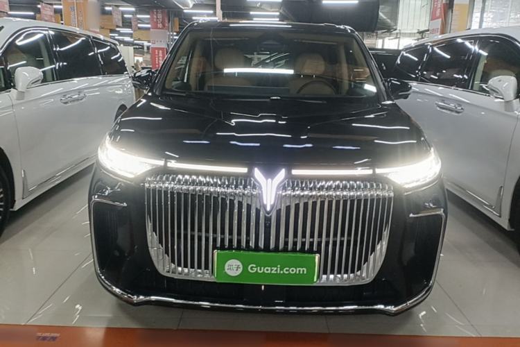 Used VOYAH Dream 2025 PHEV Four-Wheel Drive Prestige Kunpeng Edition Front