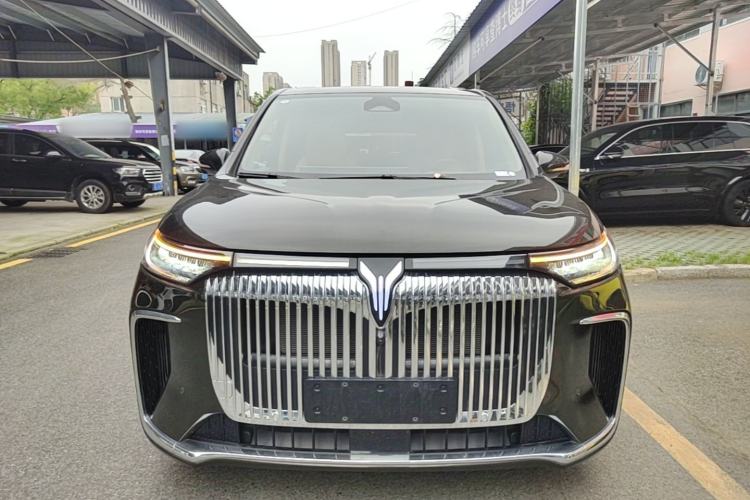 Used VOYAH Dream 2025 PHEV Four-Wheel-Drive Flagship Kunpeng Edition Front