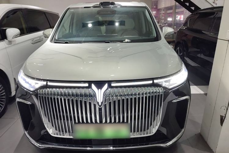 Used VOYAH Dream 2025 PHEV Four-Wheel-Drive Flagship Version – Qiankun Edition Front