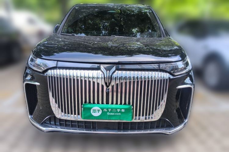 Used VOYAH Dream 2025 EV Four-Wheel Drive Excellence Kunpeng Edition Front