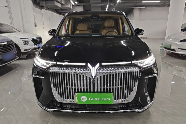 Used VOYAH Dream 2025 PHEV Four-Wheel-Drive Flagship Kunpeng Edition Front