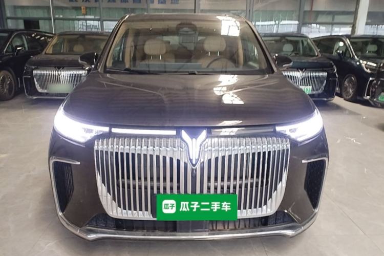 Used VOYAH Dream 2025 PHEV Four-Wheel-Drive Flagship Kunpeng Edition Front