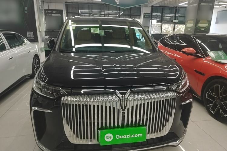 Used VOYAH Dream 2025 PHEV Four-Wheel-Drive Flagship Kunpeng Edition Front