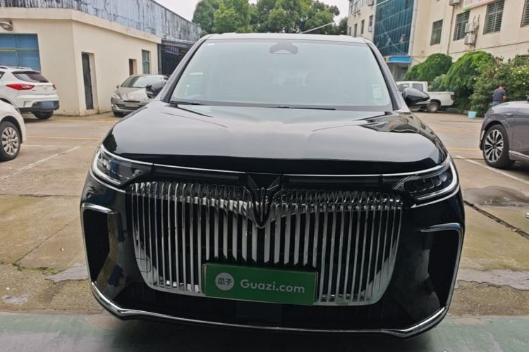 Used VOYAH Dream 2025 PHEV Four-Wheel Drive Prestige Kunpeng Edition Front