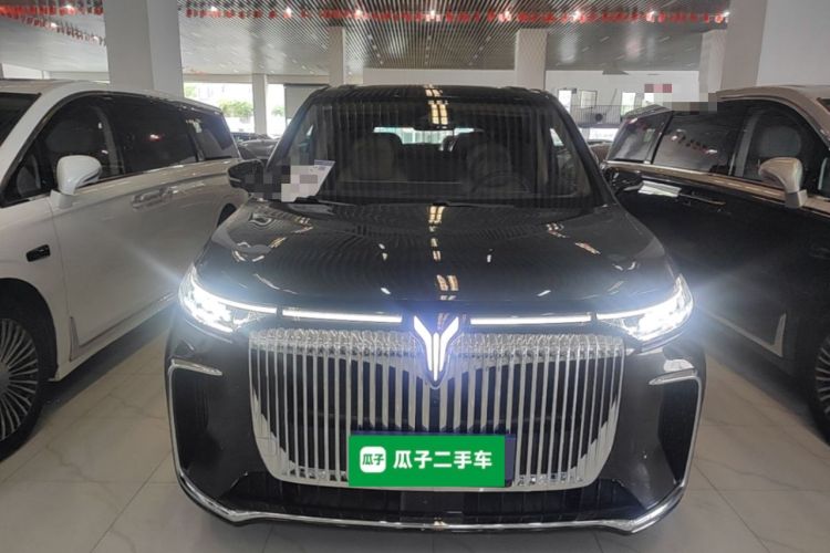 Used VOYAH Dream 2025 PHEV Four-Wheel Drive Prestige Kunpeng Edition Front