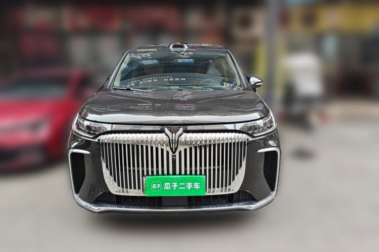 Used VOYAH Dream 2025 PHEV Four-Wheel Drive Prestige Qiankun Edition Front