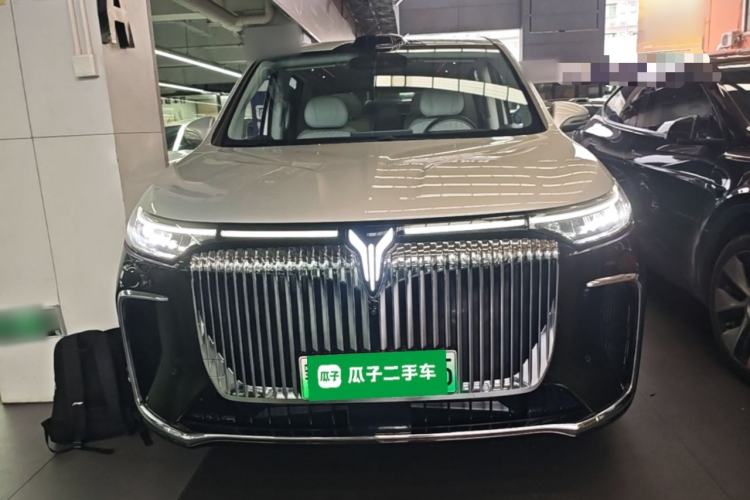 Used VOYAH Dream 2025 EV Four-Wheel-Drive Flagship Qiankun Version Front