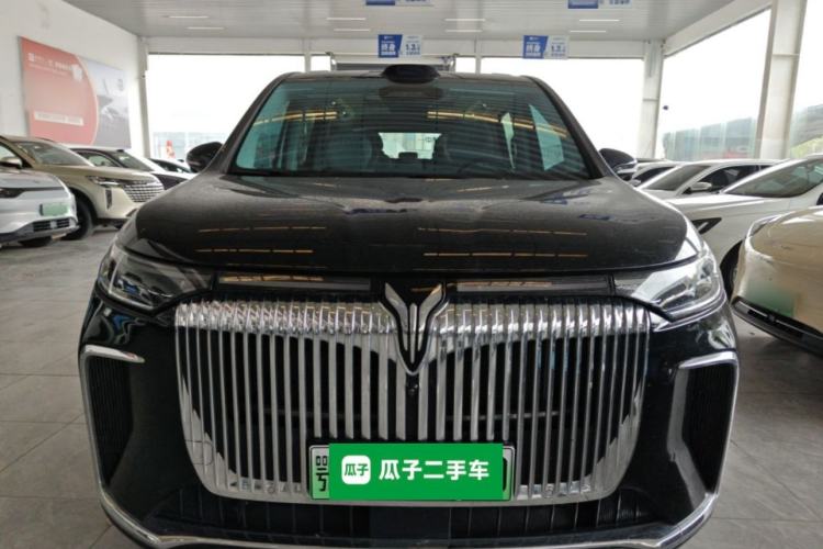 Used VOYAH Dream 2025 PHEV Four-Wheel-Drive Flagship Version – Qiankun Edition Front
