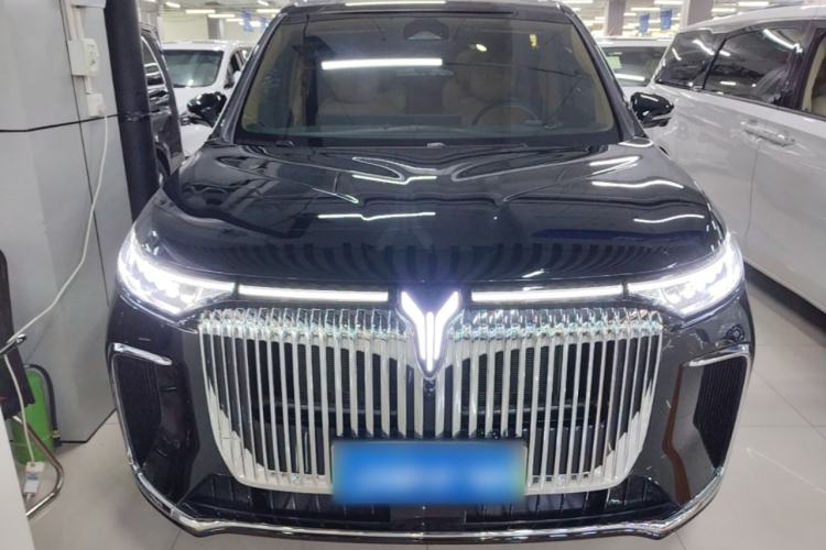 Used VOYAH Dream 2025 PHEV Four-Wheel Drive Excellence Kunpeng Edition Front