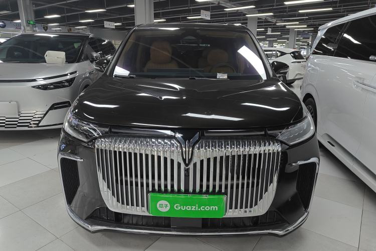 Used VOYAH Dream 2025 PHEV Four-Wheel-Drive Flagship Kunpeng Edition Front