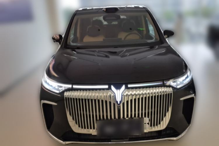 Used VOYAH Dream 2025 PHEV Four-Wheel Drive Prestige Qiankun Edition Front