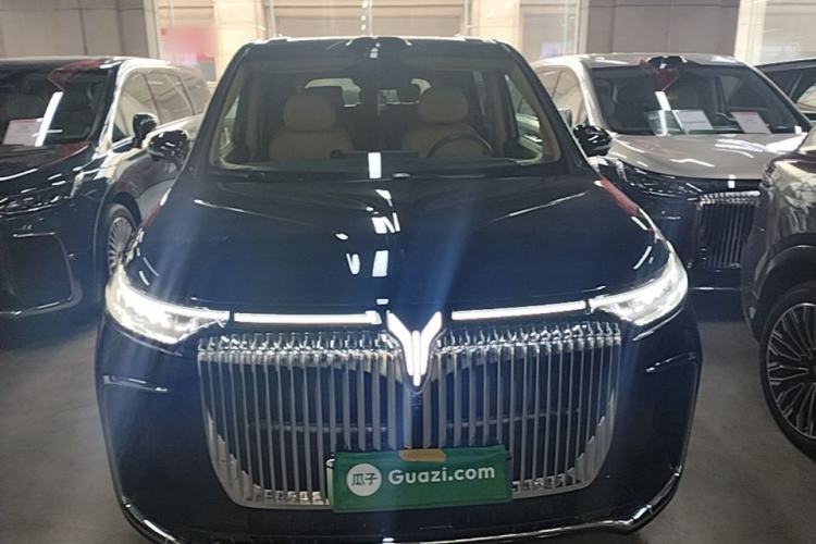 Used VOYAH Dream 2025 PHEV Four-Wheel Drive Prestige Qiankun Edition Front