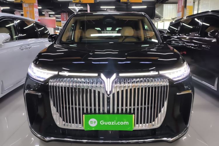 Used VOYAH Dream 2025 PHEV Four-Wheel-Drive Flagship Kunpeng Edition Front