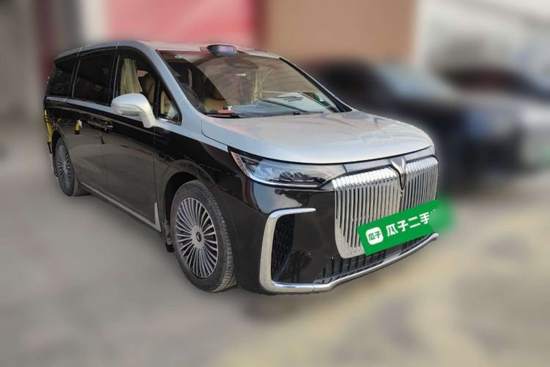 Used VOYAH Dream 2025 PHEV Four-Wheel-Drive Flagship Version – Qiankun Edition Front Right 45 Deg