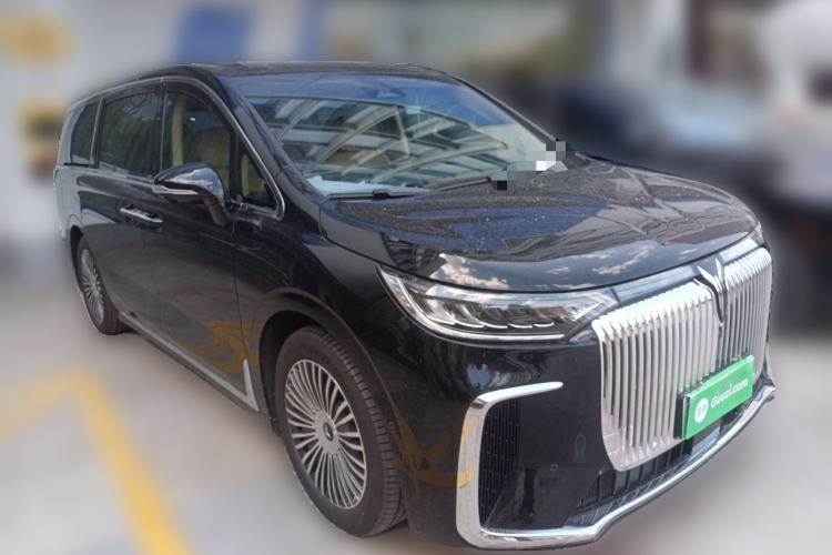 Used VOYAH Dream 2025 PHEV Four-Wheel Drive Prestige Kunpeng Edition Front Right 45 Deg