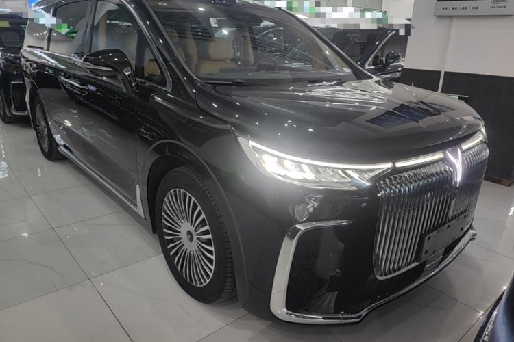 Used VOYAH Dream 2025 PHEV Four-Wheel Drive Excellence Qiankun Edition Front Right 45 Deg