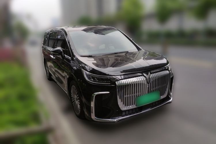 Used VOYAH Dream 2025 PHEV Four-Wheel Drive Excellence Qiankun Edition Front Right 45 Deg