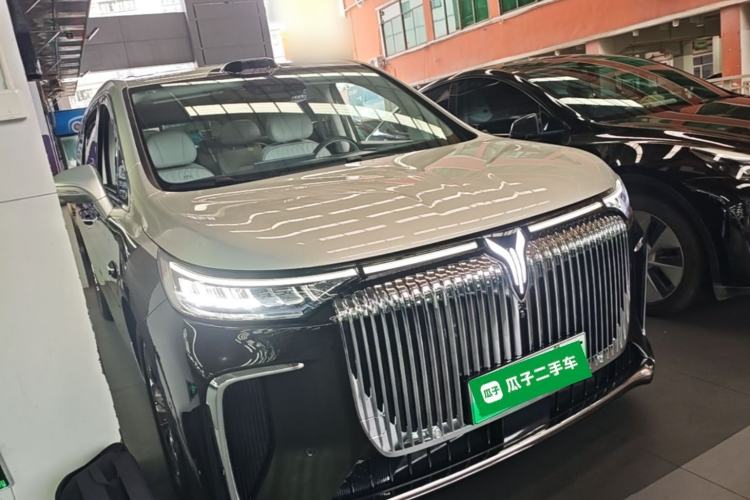 Used VOYAH Dream 2025 EV Four-Wheel-Drive Flagship Qiankun Version Front Right 45 Deg