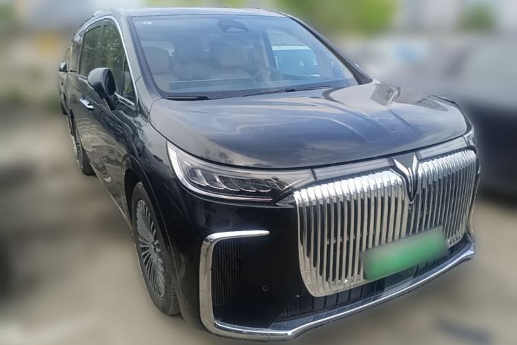 Used VOYAH Dream 2025 PHEV Four-Wheel-Drive Flagship Kunpeng Edition Front Right 45 Deg