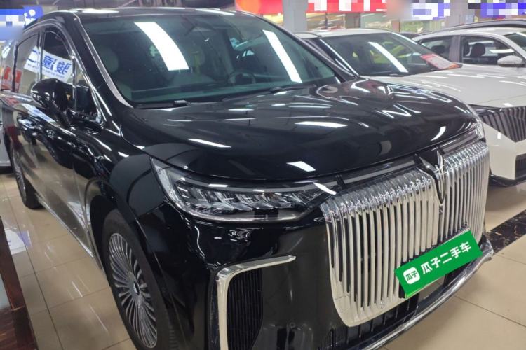 Used VOYAH Dream 2025 PHEV Four-Wheel Drive Excellence Kunpeng Edition Front Right 45 Deg
