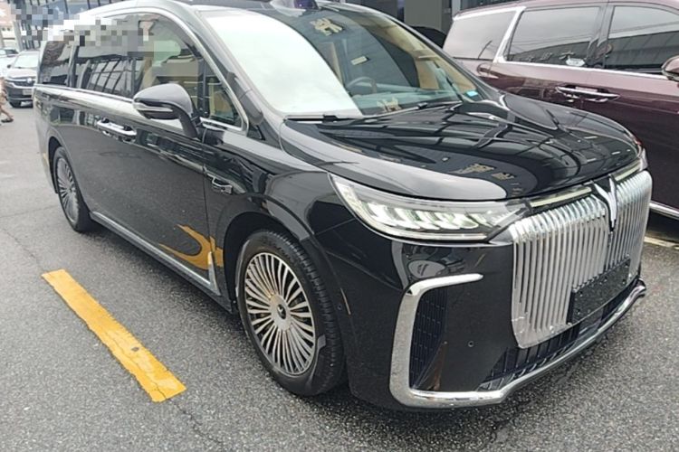 Used VOYAH Dream 2025 PHEV Four-Wheel Drive Prestige Qiankun Edition Front Right 45 Deg