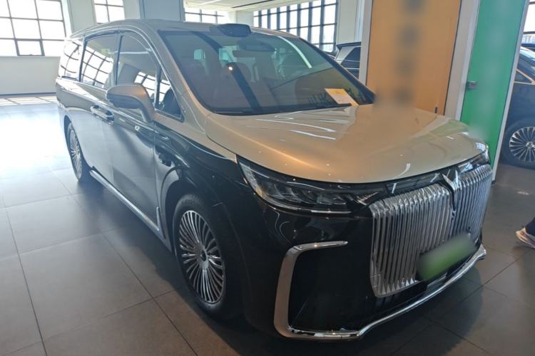 Used VOYAH Dream 2025 PHEV Four-Wheel-Drive Flagship Version – Qiankun Edition Front Right 45 Deg