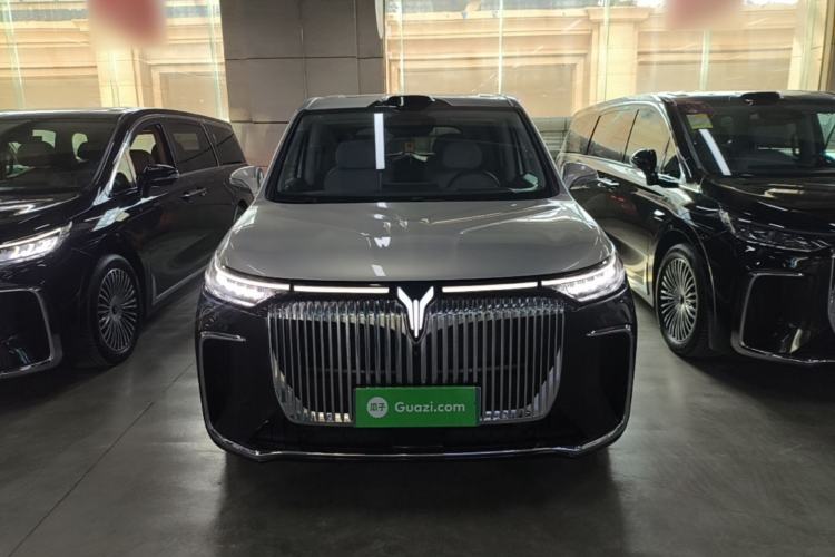 Used VOYAH Dream 2025 PHEV Four-Wheel-Drive Flagship Version – Qiankun Edition Front