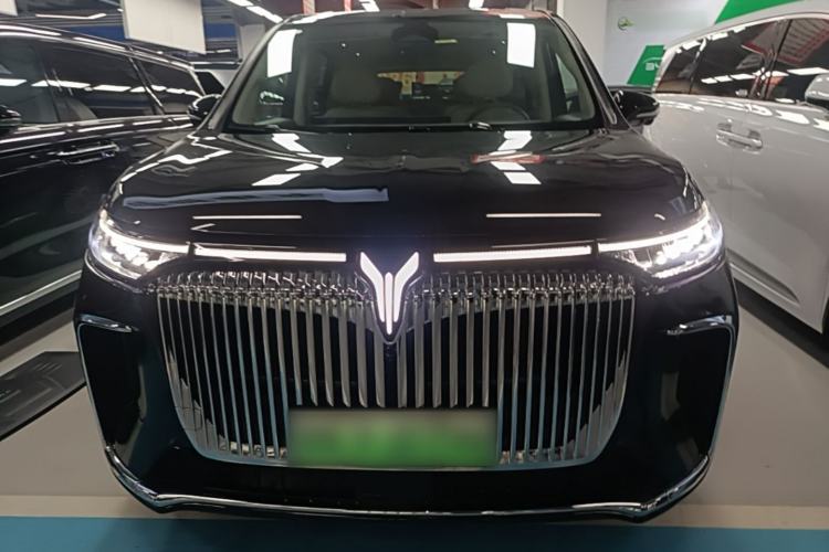 Used VOYAH Dream 2025 PHEV Four-Wheel Drive Prestige Kunpeng Edition Front
