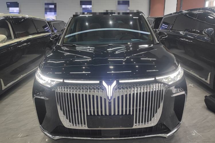Used VOYAH Dream 2025 PHEV Four-Wheel Drive Excellence Qiankun Edition Front