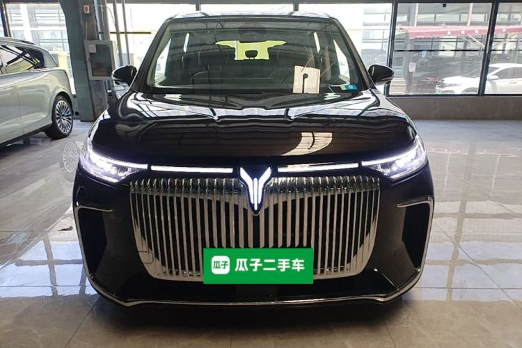 Used VOYAH Dream 2025 PHEV Four-Wheel-Drive Flagship Kunpeng Edition Front