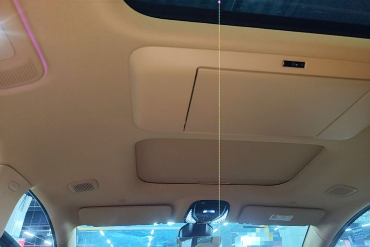 Used VOYAH Dream 2025 PHEV Four-Wheel Drive Prestige Kunpeng Edition Headliner