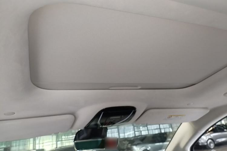 Used VOYAH Dream 2025 PHEV Four-Wheel-Drive Flagship Kunpeng Edition Headliner