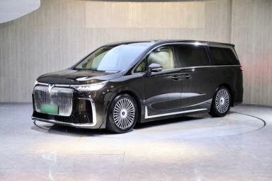 Used VOYAH Dream 2025 PHEV Four-Wheel-Drive Flagship Kunpeng Edition