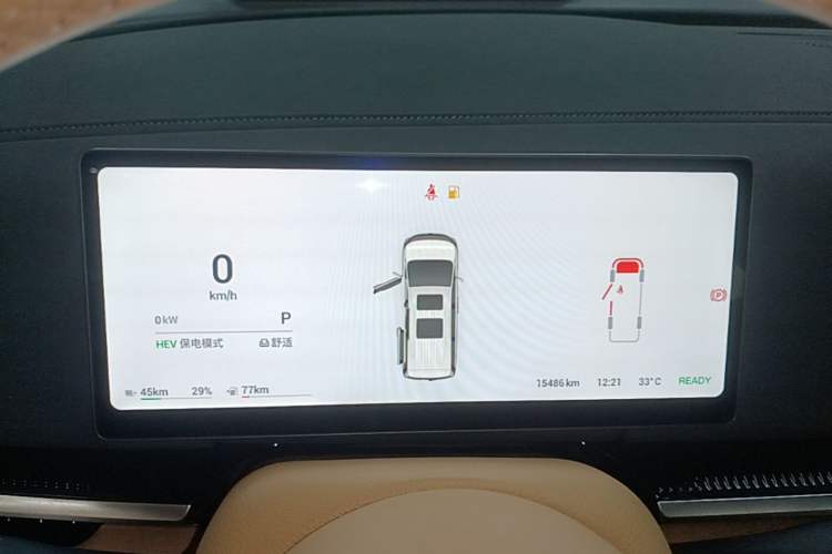 Used VOYAH Dream 2025 PHEV Four-Wheel-Drive Flagship Kunpeng Edition Instrument Cluster