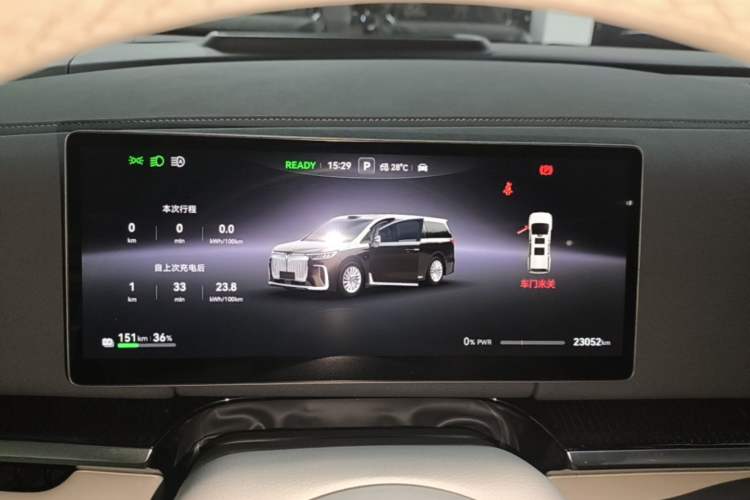 Used VOYAH Dream 2025 EV Four-Wheel-Drive Flagship Qiankun Version Instrument Cluster