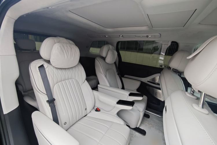 Used VOYAH Dream 2025 PHEV Four-Wheel-Drive Flagship Version – Qiankun Edition Interior 4