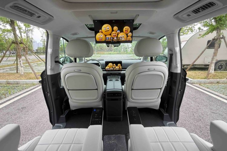 Used VOYAH Dream 2025 PHEV Four-Wheel Drive Prestige Qiankun Edition Interior 8