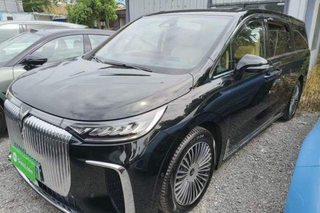 Used VOYAH Dream 2025 PHEV Four-Wheel Drive Prestige Kunpeng Edition