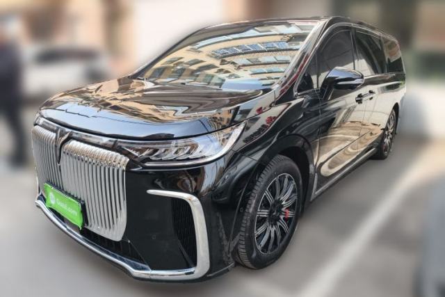 Used VOYAH Dream 2025 EV Four-Wheel Drive Prestige Kunpeng Edition