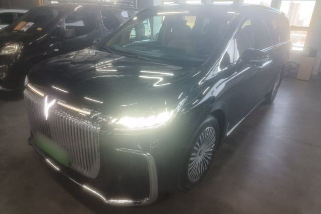 Used VOYAH Dream 2025 PHEV Four-Wheel Drive Prestige Kunpeng Edition